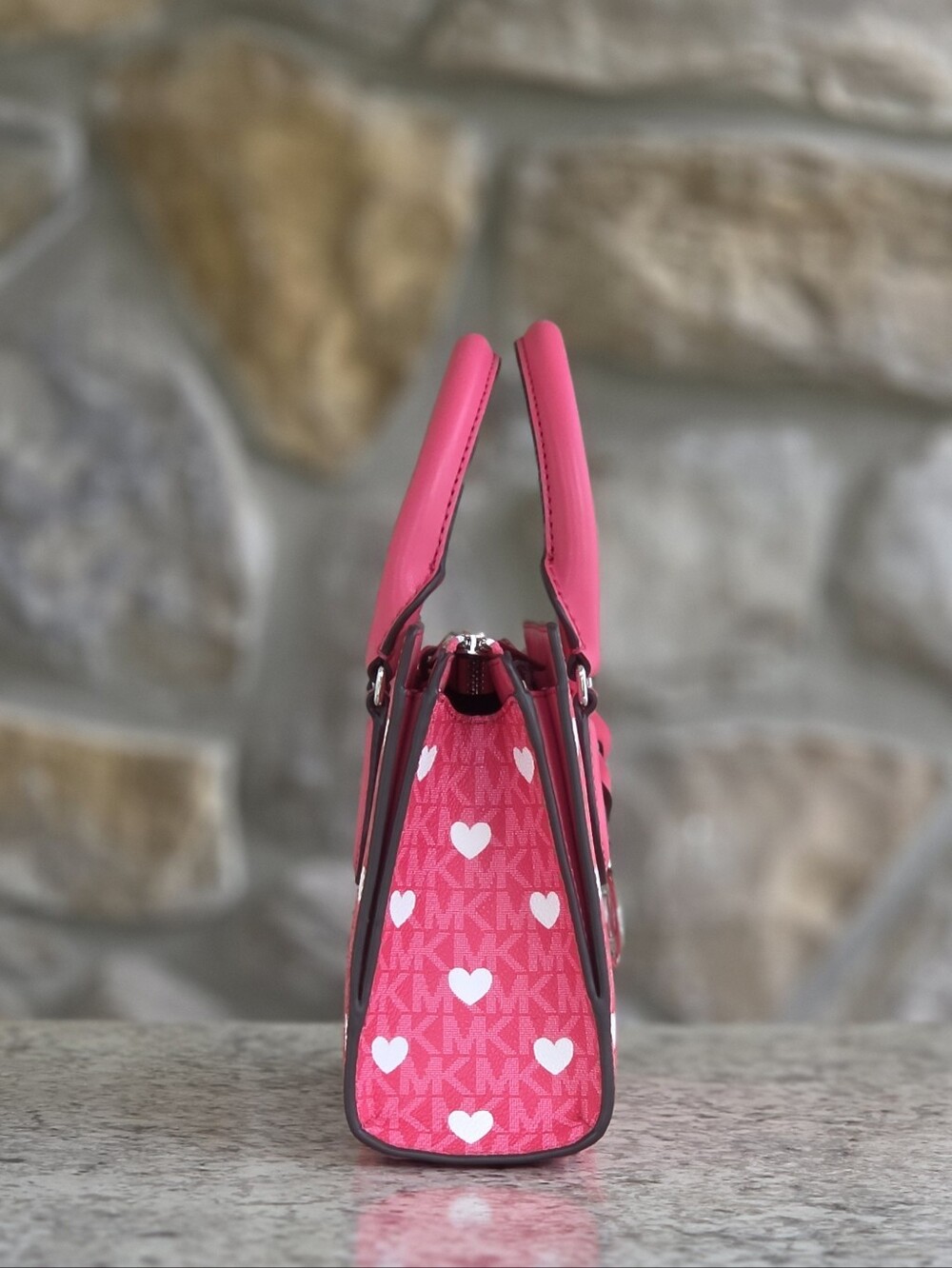 Michael Kors Sheila Small Pink Crossbody - Picture 2 of 9